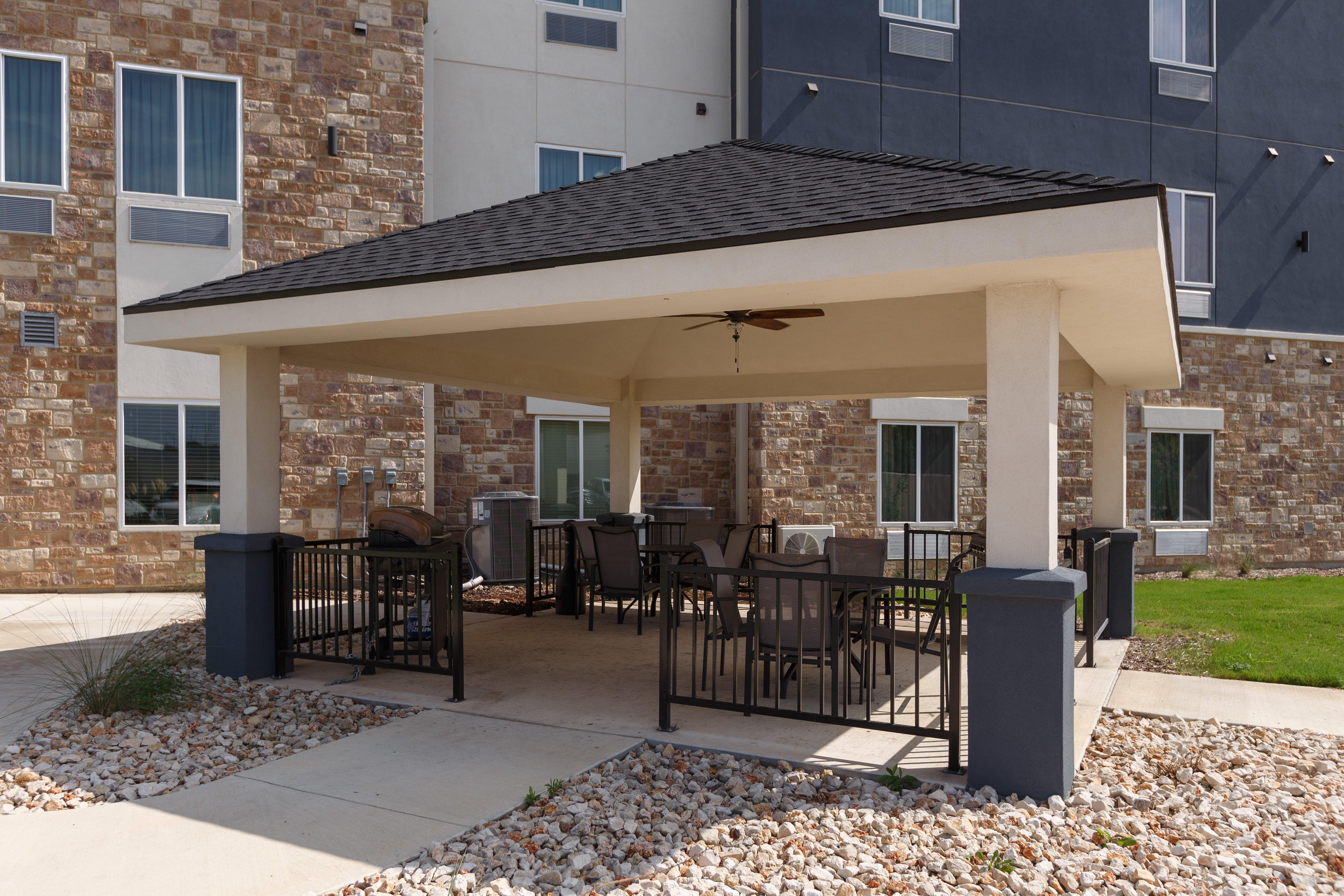 Candlewood - San Antonio - By Ihg